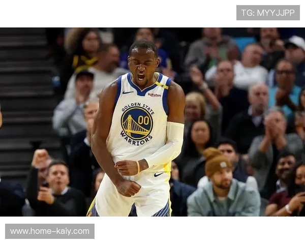 库明加正式向勇士提出交易申请，与教练组关系破裂